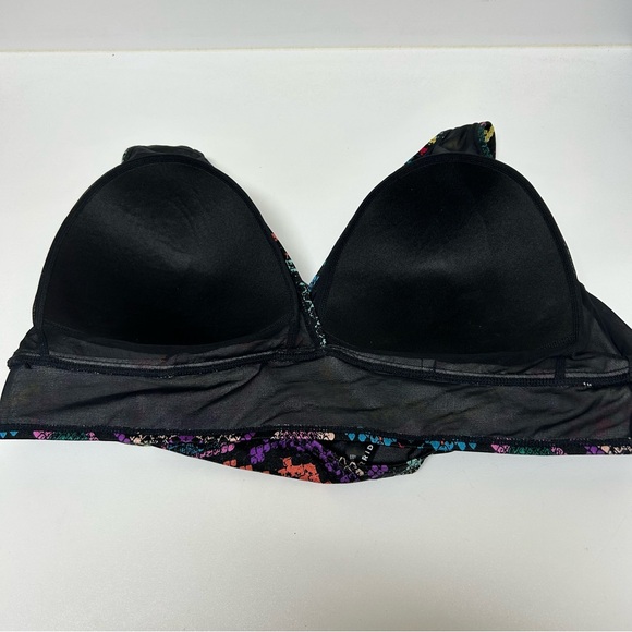 Torrid Wireless Shine Triangle Bikini Top Snakeskin 3 3X Convertible Stretch Vac - Picture 6 of 9